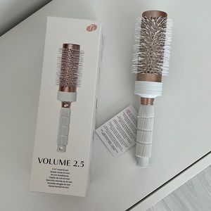 T3 Round Brush 2.5